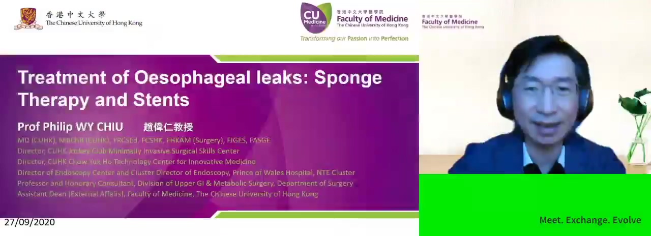 Treatment of oesophageal leaks: Sponge therapy and stents