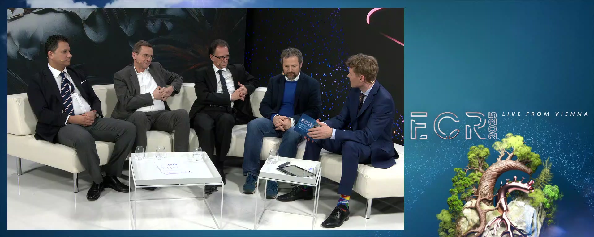 Expert panel discussion <br> All speakers and